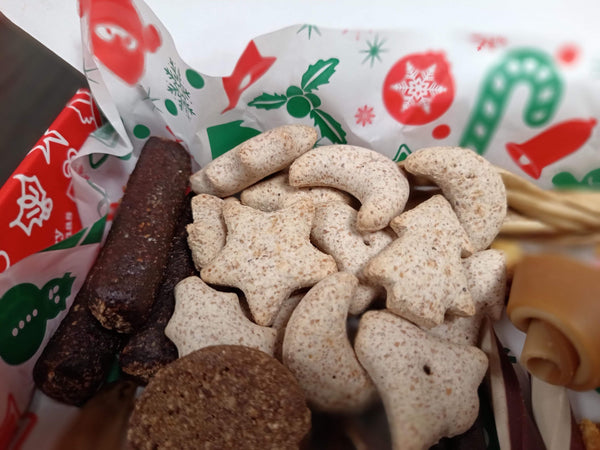 Wags & Whiskers Festive Graze Box