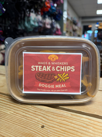 Wags & Whiskers Steak & Chips Takeaway Doggie Meal