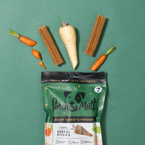 Pooch & Mutt Christmas Roast Carrot & Parsnip Dental Sticks For Dogs