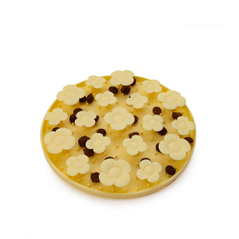 Great & Small Slow Down Daisy Silicone Snack Pad